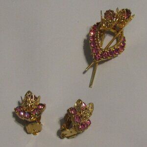Estate Sale Pink Rhinestone Roses Brooch & Clip Earrings SET Gold Tone Filigree